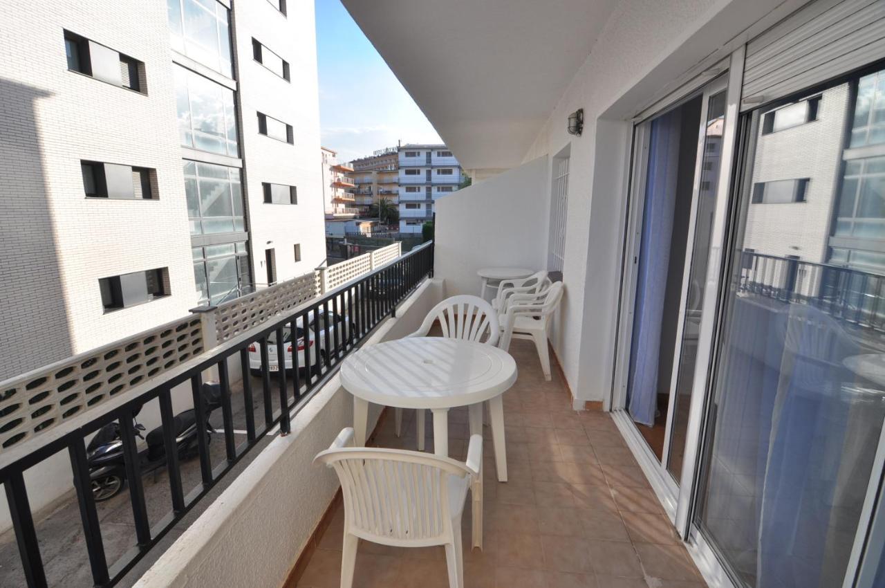 Rnet - Mt Apartaments Росес Екстер'єр фото